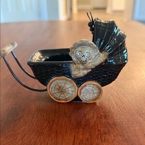 Boney Bunch Decorative Halloween Carriage. Tea light candle holder